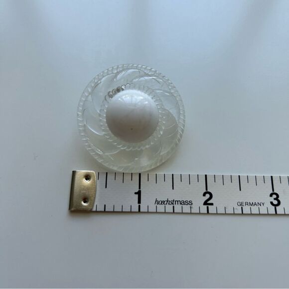 Vintage 80s 90s Era Clip on Earrings Premium Costume Statement Jewelry Unique - Picture 3 of 3